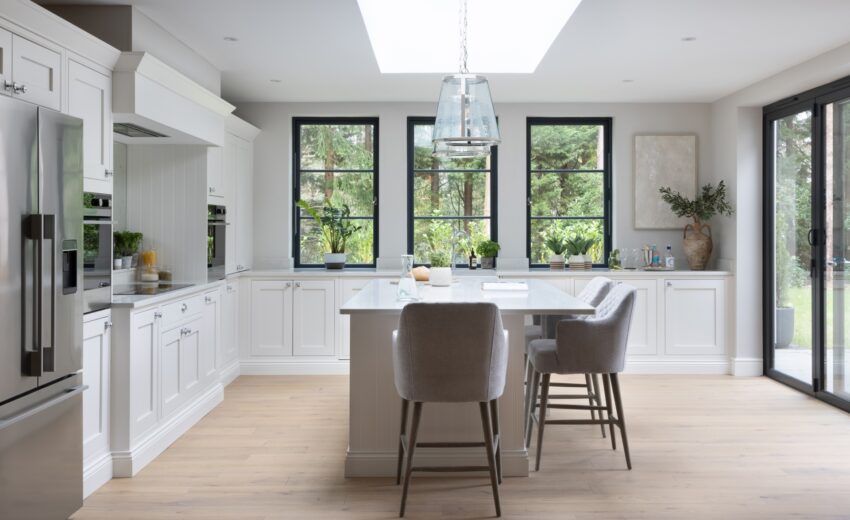 Classic White Shaker Kitchen in Harrow
