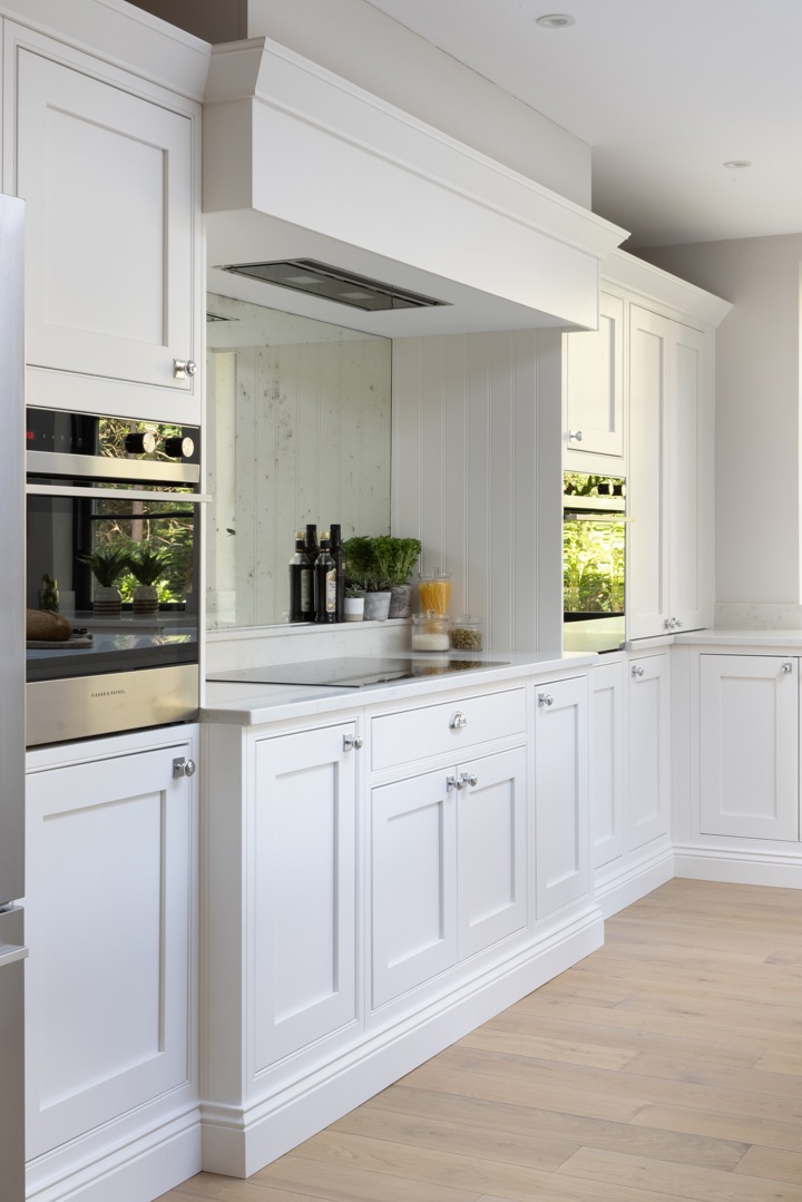 Classic White Shaker Kitchen in Harrow Classic White Shaker Kitchen in Harrow